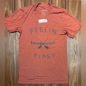 New Everfitte Burnt Orange “Feelin’ Tipsy” Graphic Shirt / Graphic Tee - S